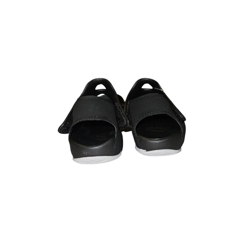 Boys Nike Sunray Protect 3 Sandals Size 7C Black/White New w/box